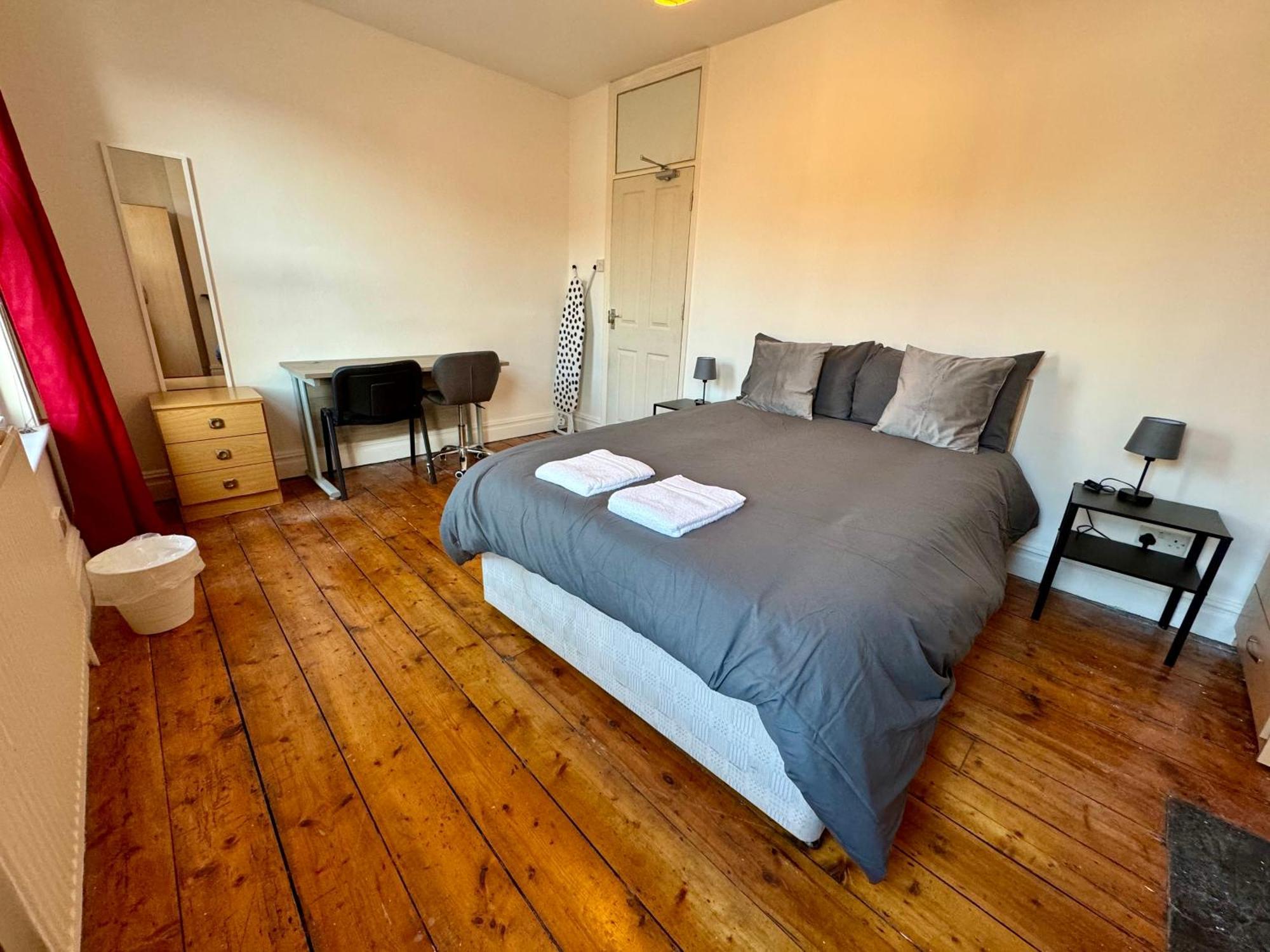 Delightful Room By Gloucester Road Μπρίστολ Εξωτερικό φωτογραφία